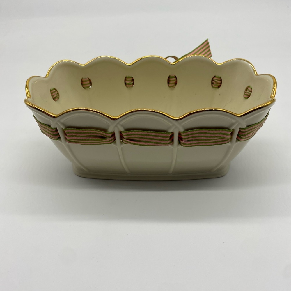 Lenox Great Giftables Small Pierced Ribbon Bowl